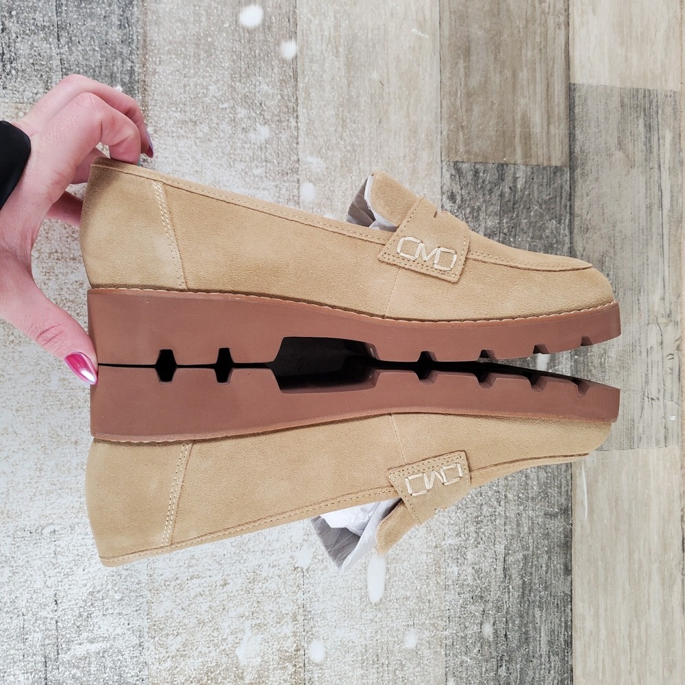 Vionic Cheryl II Womens Loafers Shoes Sz 8.5 M Sand Suede Moc Toe Slip-on - Picture 6 of 10